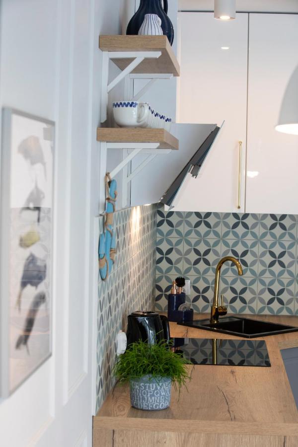 Blue Horizon Apartment *